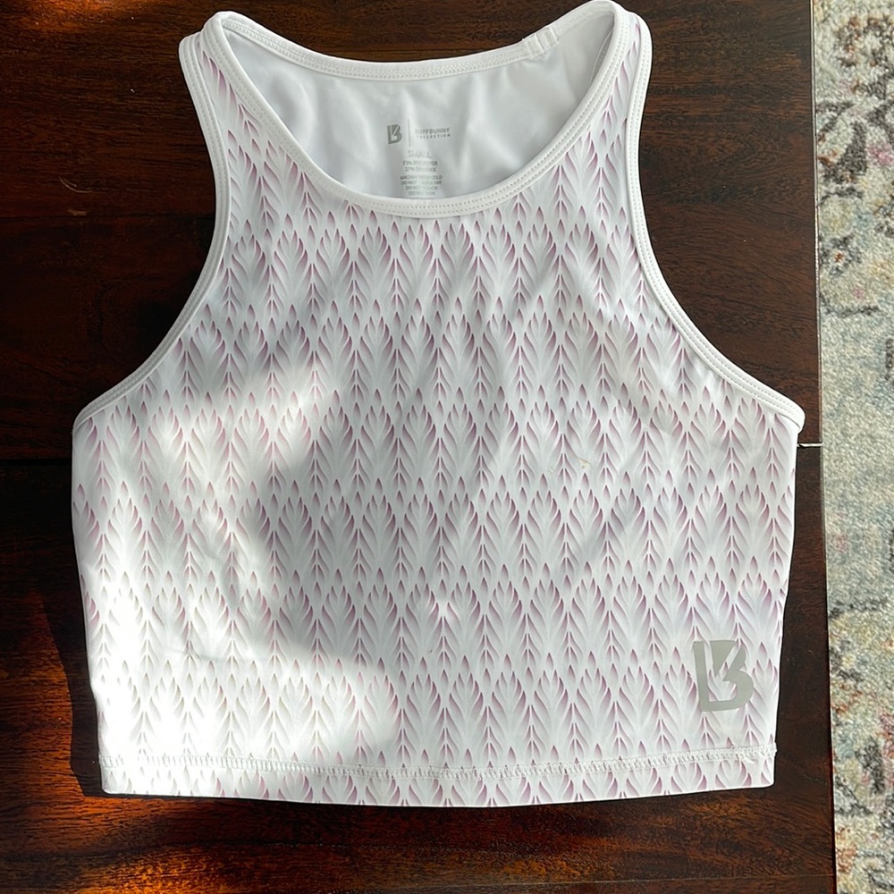 Buff Bunny Cropped tank!